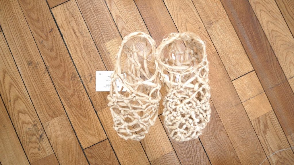 　田村陽子　記憶する足形　モデル
